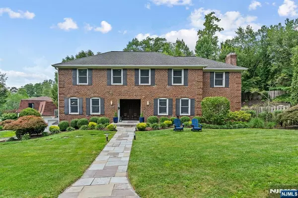 1 Bruce PATH, Millburn, NJ 07078