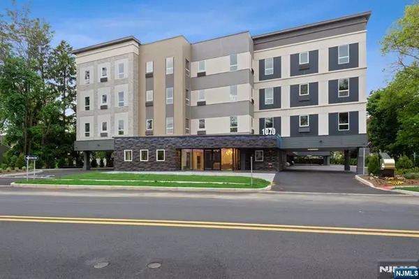 1070 River RD #312, New Milford, NJ 07646