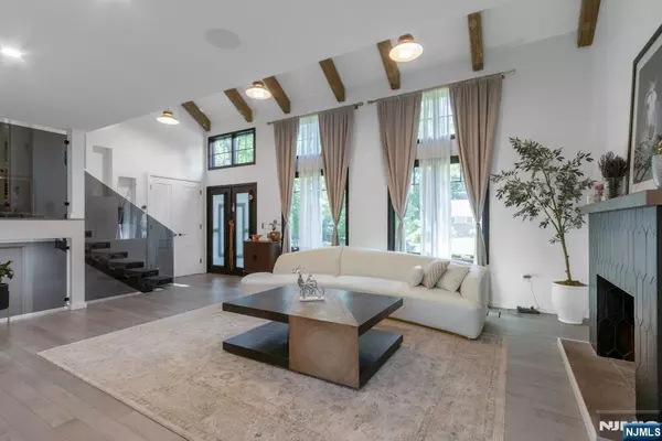 Haworth, NJ 07641,159 Delaware AVE