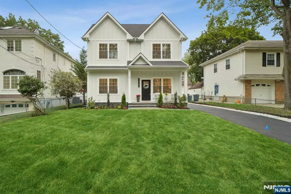 Livingston, NJ 07039,7 Franklin AVE