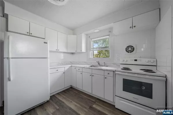 773 Anderson AVE #2, Cliffside Park, NJ 07010