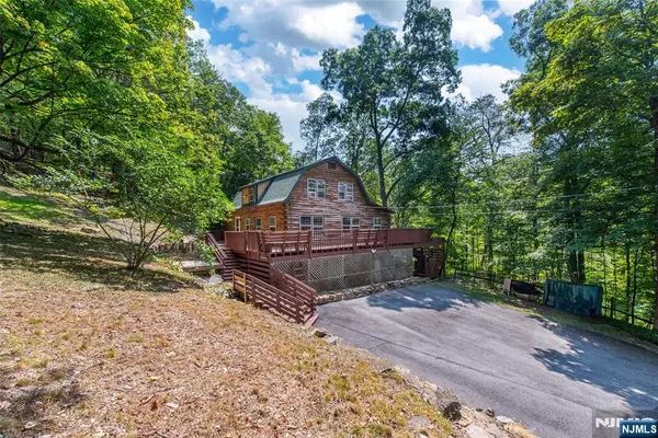910 State Route 94, Blairstown, NJ 07825