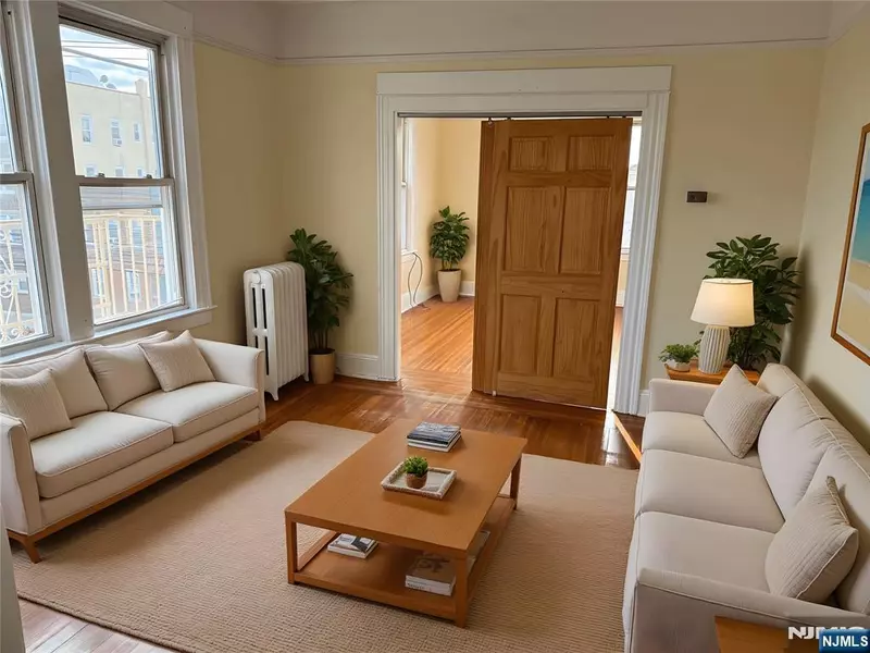 282 Palisade AVE #6, Cliffside Park, NJ 07010