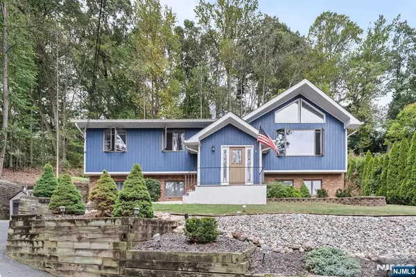 Twp Of Washington, NJ 07676,800 Van Emburgh AVE