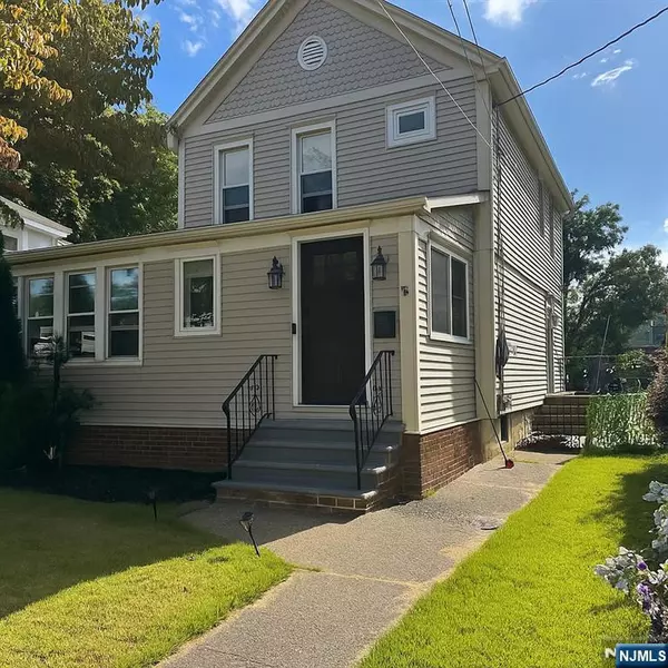 14 Pierce AVE, Midland Park, NJ 07432