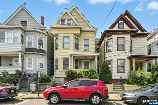 245 7th ST, Prospect Park, NJ 07508