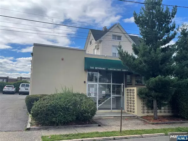 87 Old River ST #1st Floor, Hackensack, NJ 07601