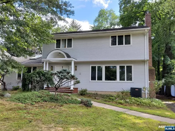 45 Demarest AVE, Demarest, NJ 07627