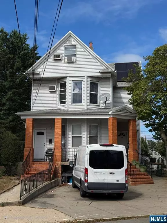 101 North ST, Bayonne, NJ 07002