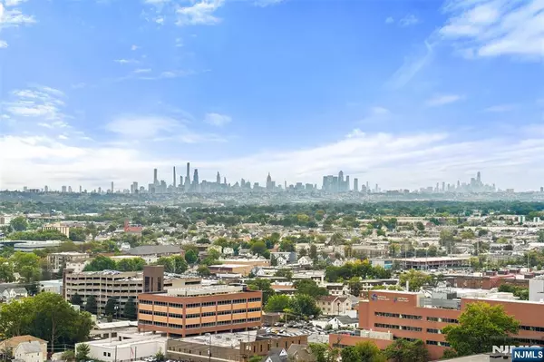 160 Overlook AVE #20D, Hackensack, NJ 07601