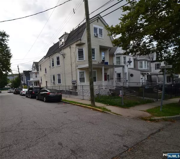 Orange, NJ 07050,257 Mount Vernon AVE