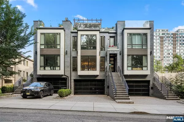 1406 14th ST, Fort Lee, NJ 07024