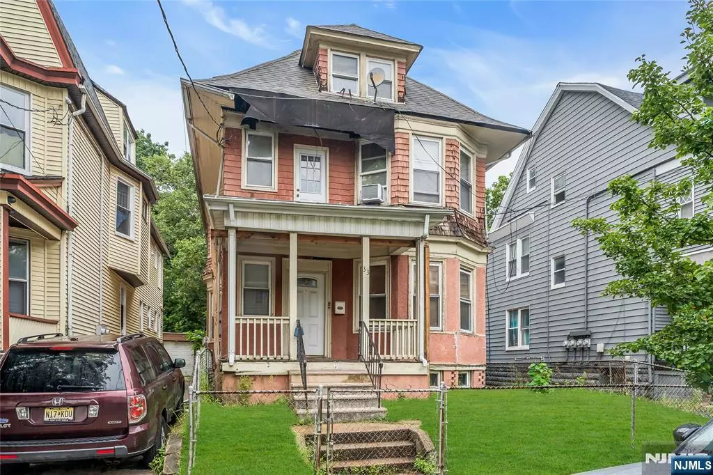 Newark, NJ 07108,33 Vernon AVE