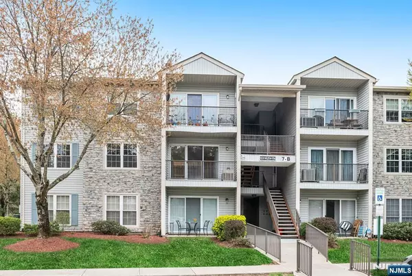 141 Robertson WAY #141, Lincoln Park Borough, NJ 07035