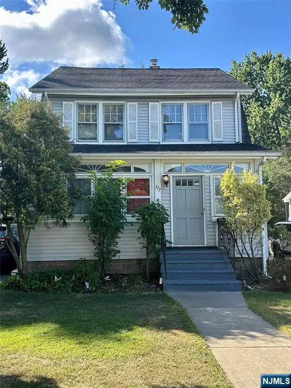 377 New Milford AVE, Dumont, NJ 07628