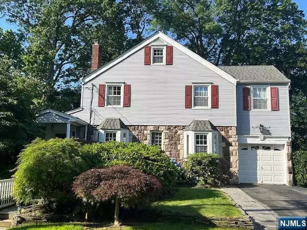 163 Voorhis AVE, River Edge, NJ 07661
