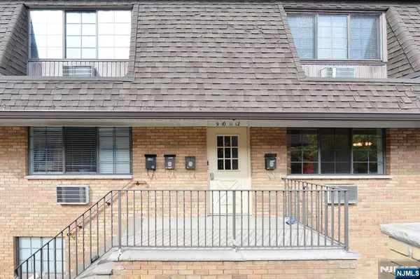 Ridgefield Park, NJ 07660,89-93 Teaneck RD #C11