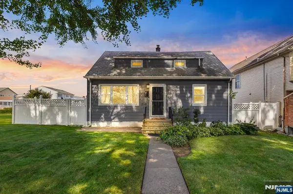 40 Michigan AVE, Kenilworth, NJ 07033
