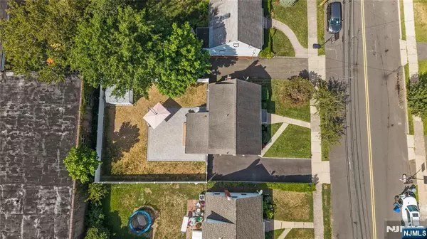 Hawthorne, NJ 07506,238 Rea AVE