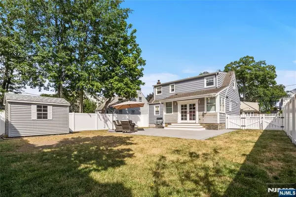 Hawthorne, NJ 07506,238 Rea AVE