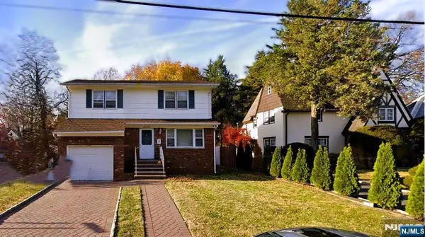 655 Mosswood AVE, Orange, NJ 07050