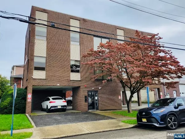 117 Central AVE, Hackensack, NJ 07601