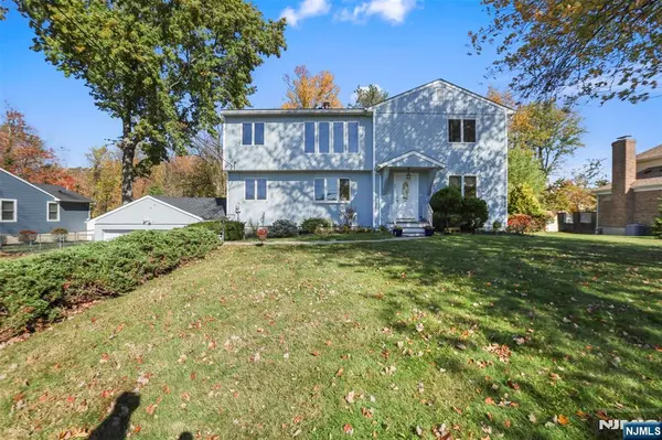 East Hanover Twp, NJ 07936,59 Grove AVE