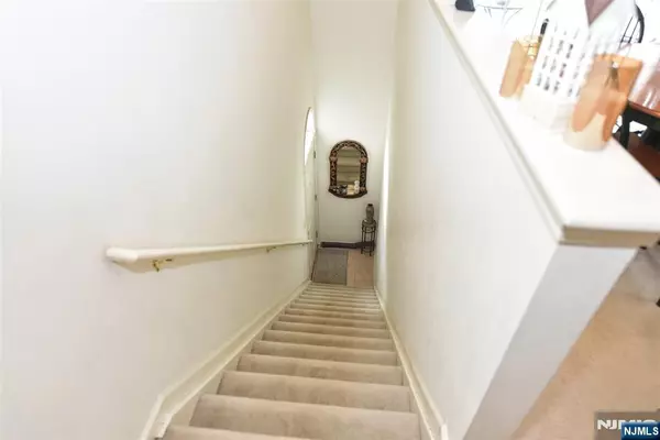 Butler Borough, NJ 07405,402 Cambridge DR