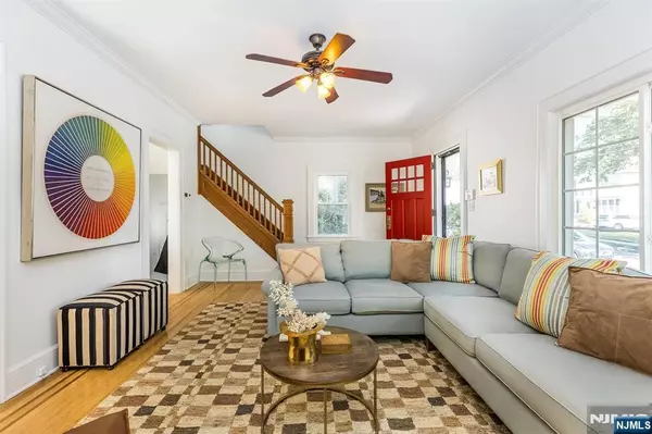 Verona, NJ 07044,27 Morningside RD