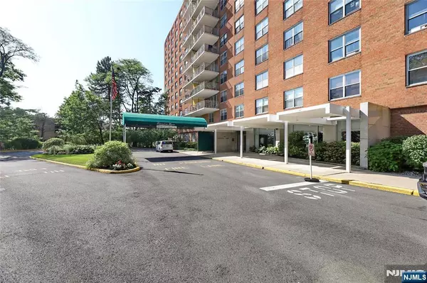 301 Beech ST #7A, Hackensack, NJ 07601