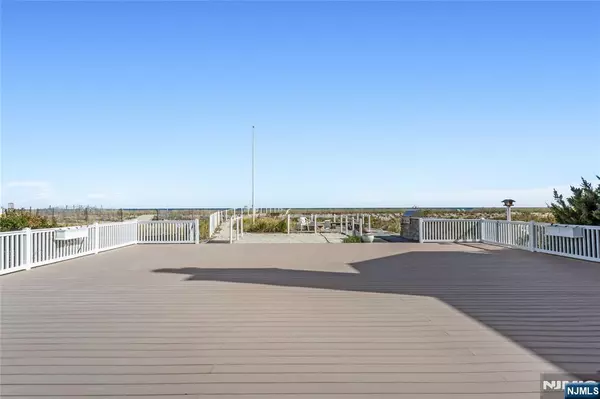 Brick, NJ 08738,150 Sunset LN