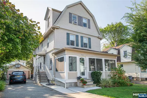 30 Central AVE, Caldwell, NJ 07006