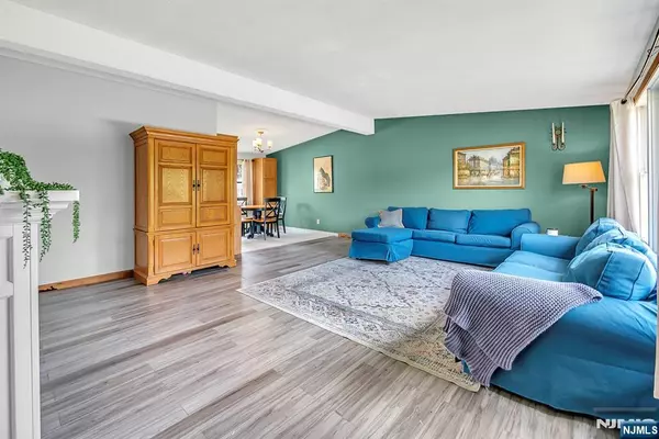 West Milford, NJ 07421,18 Ringwood LN