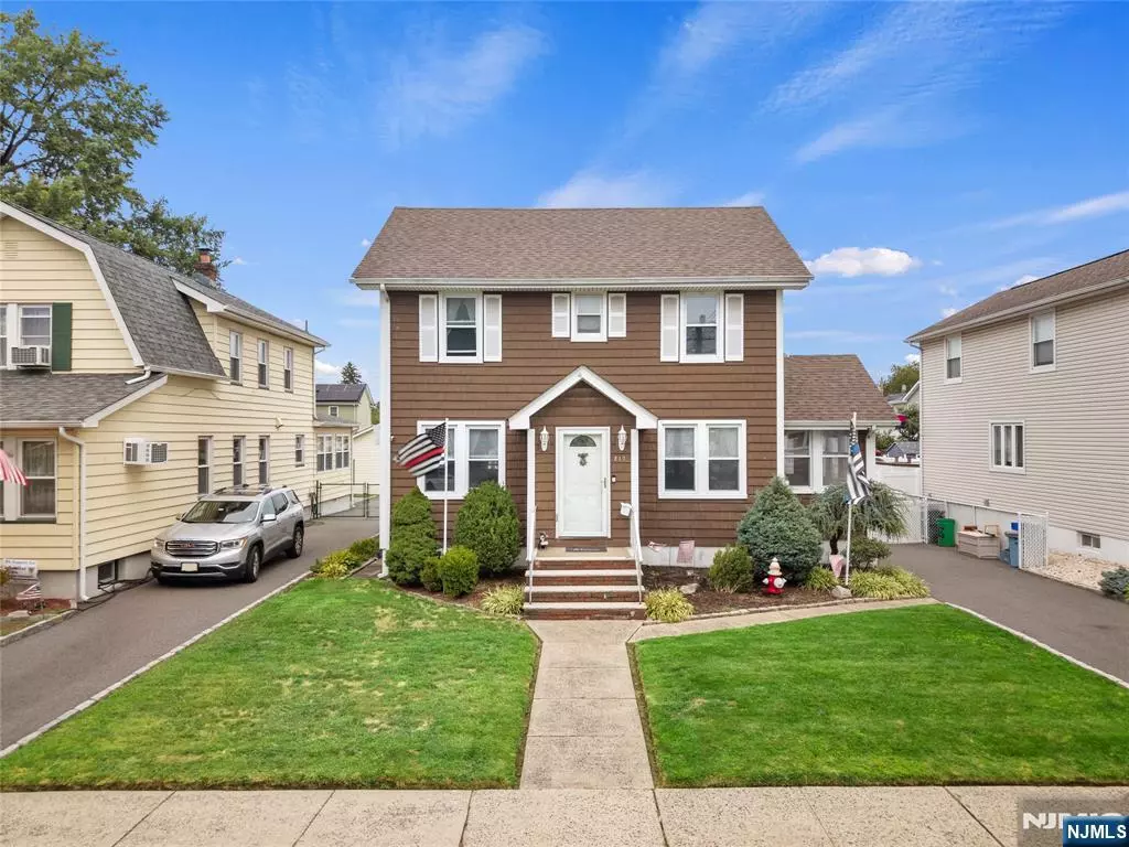 Lyndhurst, NJ 07071,217 Page AVE