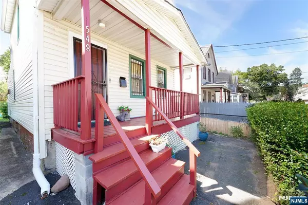 Orange, NJ 07050,548 Tremont AVE