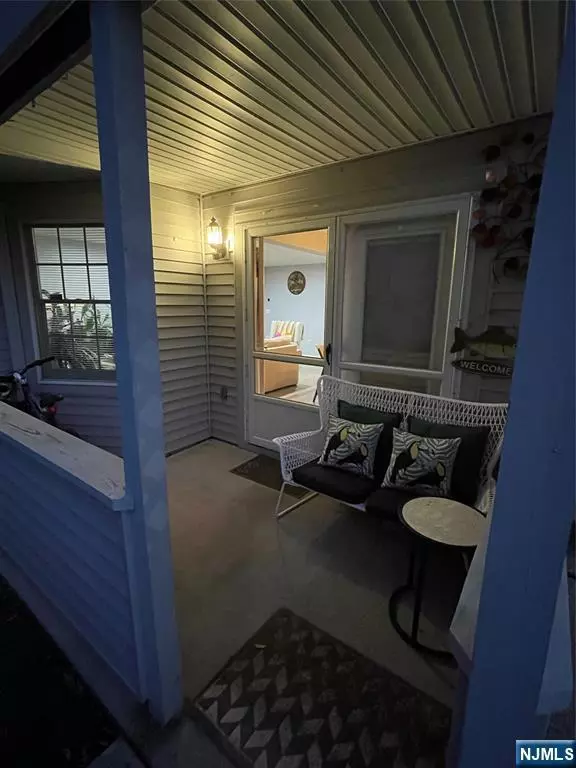 Paterson, NJ 07501,43 Amethyst LN #257