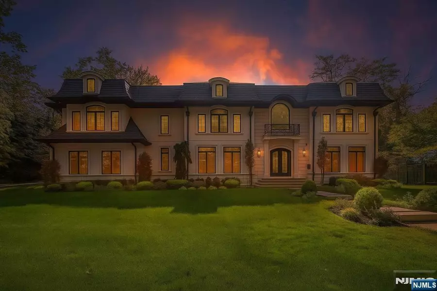 199 Whitman ST, Haworth, NJ 07641