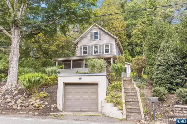 West Caldwell, NJ 07006,254 Runnymede RD