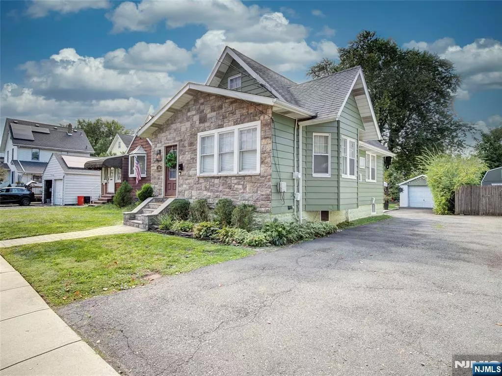 Roselle Park, NJ 07204,712 Elm ST