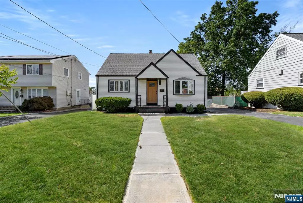 Belleville, NJ 07109,93 Passaic AVE