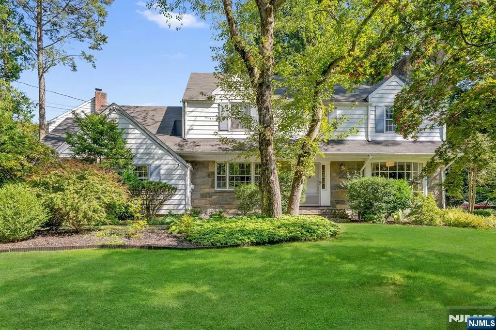 Englewood, NJ 07631,400 Lantana AVE