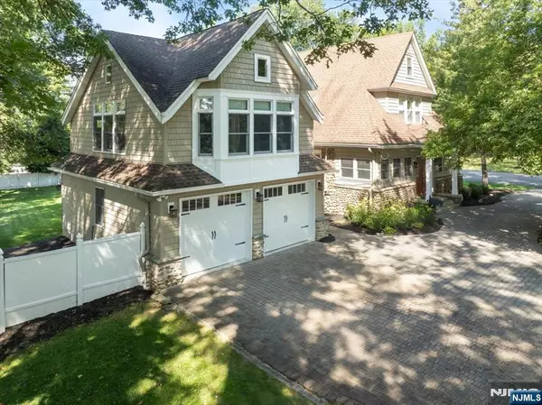 Park Ridge, NJ 07656,47 Highview AVE