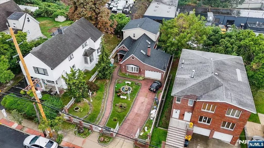 652 Prospect AVE, Fairview, NJ 07022