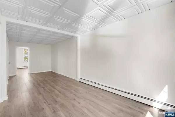 Secaucus, NJ 07094,1534 Paterson Plank RD #2