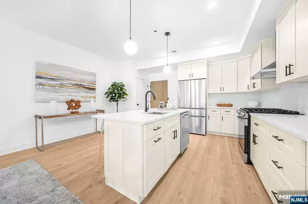 Montville Township, NJ 07082,309 Encampment CT #309