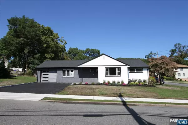 164 Greene AVE, Totowa, NJ 07512