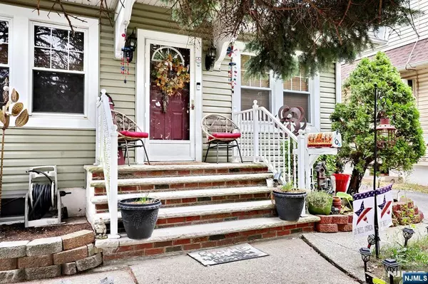 Clifton, NJ 07011,179 W 3rd ST