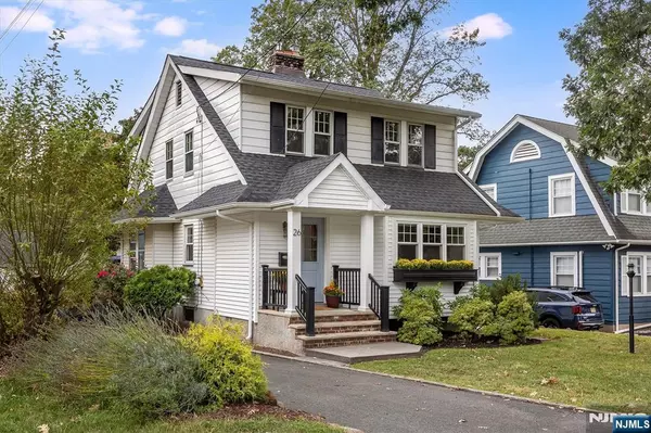 26 Ravine AVE, Caldwell, NJ 07006
