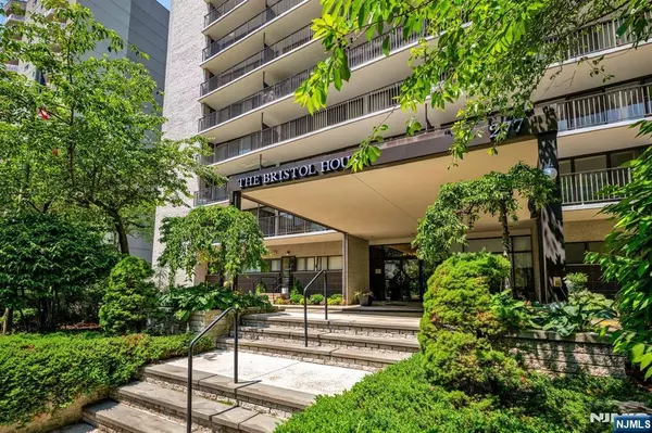 277 Prospect AVE #10B, Hackensack, NJ 07601