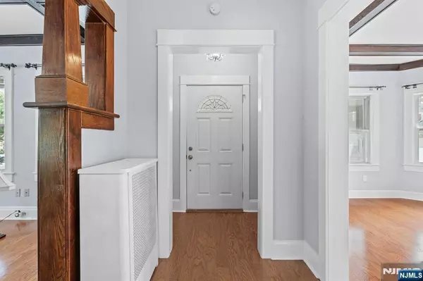 Bogota, NJ 07603,255 Henry ST